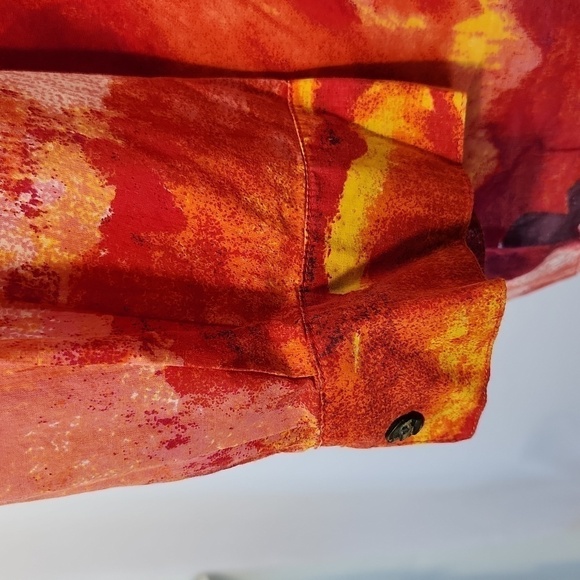 Chico's Artsy Multicolor 3/4 Button Cuff Sleeve 100% Cotton Button Down Top SZ 1 - Picture 6 of 13